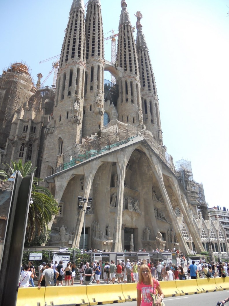 Church of the Holy Family, Barcelona